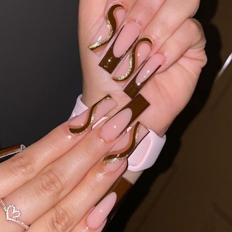 French Tip Nails Fall Design, Fall Stiletto Nails Design Brown, Purple And Brown Nails Designs, November Nails Long, Fall Medium Nails, Fall Nail Designs Long, Acrylic Nails Fall Colors, Fall Brown Nails Design, Y2k Fall Nails