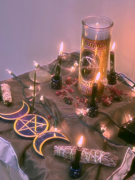 My personal altar for Hecate offerings! Triple Goddess Wallpaper, Hecate Altar Offerings, Hecate Astethic, Altar For Hecate, Hecate Goddess Altar, Hecate Alter Ideas, Hecate Artwork, Offerings To Hecate, Hekate Altar Ideas