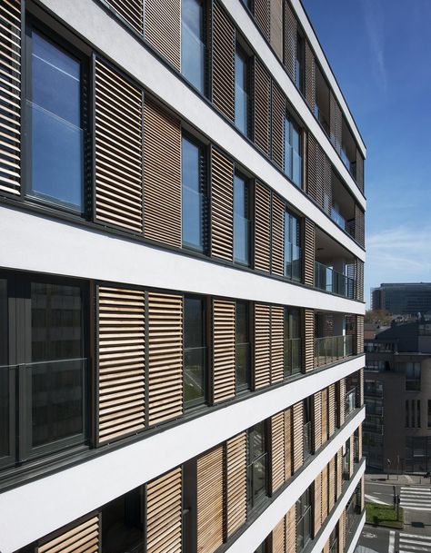 LIVINGSTONE by Duco Ventilation & Sun Control Health Architecture, Exterior Blinds, Sliding Shutters, Eco Buildings, Residential Building Design, Wood Cladding, Livingstone, Amazing Buildings, Design Exterior