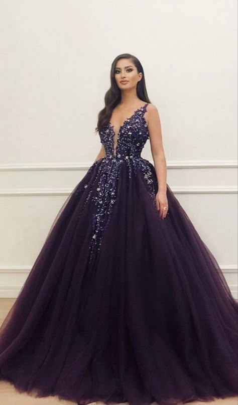 Dark Purple Ball Gown, V Neck Ball Gown, Purple Ball Gown, Prom Dresses Tulle, Ball Gown Prom Dresses, Gown Prom Dresses, Purple Gowns, Dresses Tulle, Purple Prom Dress