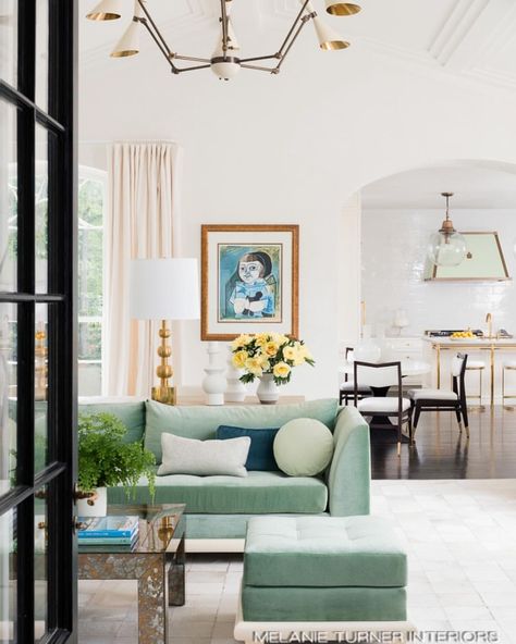 Pistachio! #spring #sunday #familyroom #bestclients #picasso #happyhouse #30years @verandamag @lacornueofficial @therhugheslifestyle… Melanie Turner, Melanie Turner Interiors, Interior Design Crafts, Living Room Classic, Elegant Interior Design, Living Room Design Inspiration, Design Salon, Inspired Living, Living Room Style