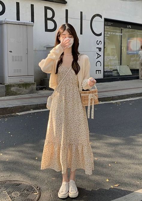 Korean Sundress Outfit, Korean Mom Outfits Casual, Pretty Dresses Casual Midi, Summer Dress Modest Outfits, Korean Dress With Cardigan, Cute Sundress Aesthetic, Korean Long Outfits, Floral Dress Cardigan, Pretty Summer Outfits Modest