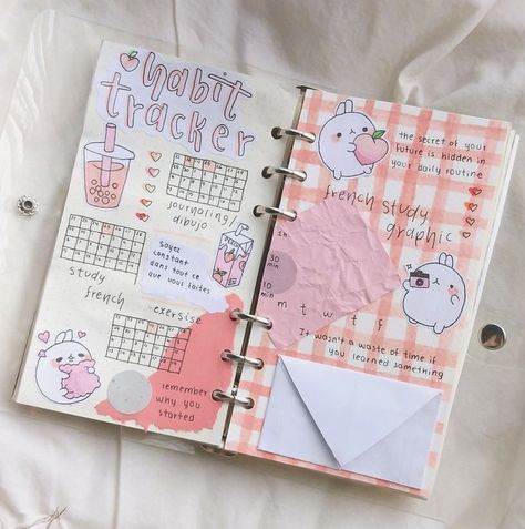 Journal Inspiration Writing, Bullet Journal Ideas Templates, Bullet Journal Paper, Bulletin Journal Ideas, Diy Journal Books, Bullet Journal Aesthetic, Bullet Journal Diy, Bullet Journal Notebook, Bullet Journal Design Ideas