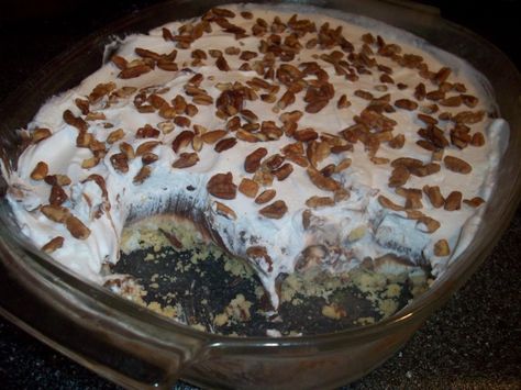 Texas Yum Yum Recipe - Food.com Yum Yum Pie, Yum Yum Recipe, Milk Nutrition, Oreo Flavors, Toast In The Oven, Layered Desserts, Pecan Recipes, Chocolate Delight, Favorite Dessert