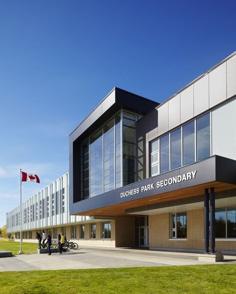 Duchess Park Secondary School,Courtesy of HCMA School Exterior, Parking Plan, High School Design, School Building Design, Factory Architecture, School Entrance, Warehouse Design, School Interior, Industrial Architecture