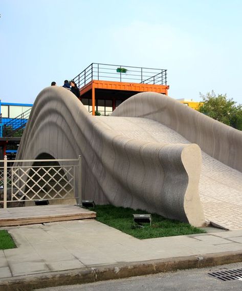 the world's largest 3D printed concrete bridge is completed in shanghai 3d Printed Building, 3d Printed House, Level Design, Printed Concrete, 3d Printing Architecture, Architecture Program, Concrete Architecture, 3d Printing Art, Digital Fabrication