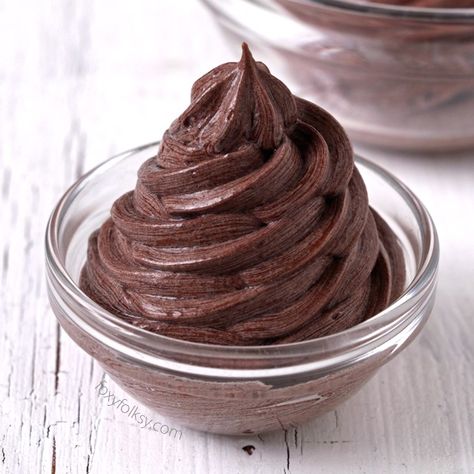 Chocolate Buttercream Frosting without Powdered Sugar (Ermine Icing) via @ Buttercream Frosting Without Powdered, Frosting Without Powdered Sugar, Chocolate Frosting Recipe Easy, Chocolate Icing Recipes, Foxy Folksy, Homemade Chocolate Frosting, Meringue Frosting, American Buttercream, Chocolate Frosting Recipes