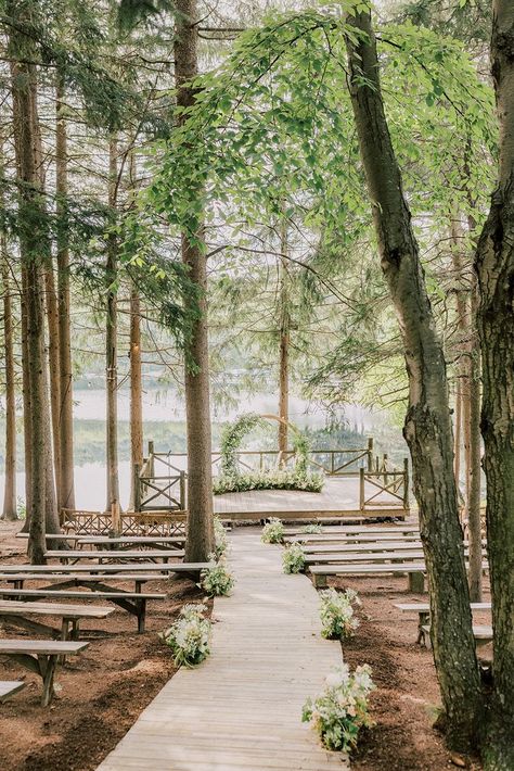 Lake Wedding Ceremony Decor, Dock Decor, Wedding Colors Green, Outside Wedding Decorations, Lake Wedding Ceremony, Dusty Wedding, Lake Wedding Ideas, French Style Wedding, Cover Me In Sunshine