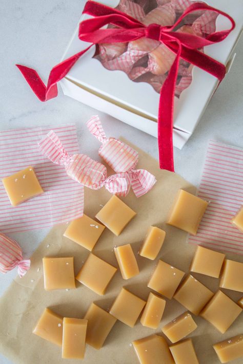 Handmade Farmhouse Fudge, Handmade Farmhouse Caramels, Holiday Caramels, Caramels Homemade, Six Minute Caramels, Caramel Homemade, Microwave Caramels, Gourmet Caramel Apples, Salted Caramels