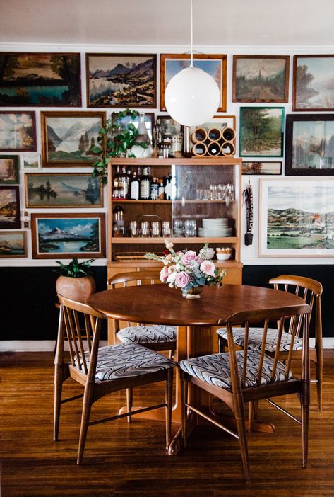 Vintage Landscape Gallery Wall, Gallery Wall Landscape, Landscape Gallery Wall, Makeover Before And After, Gallery Wall Inspiration, Budget Home Decorating, House And Home, Gallery Walls, Vintage Landscape