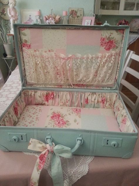 ~Shabby Delights~ : ~Shabby Suitcase Project~ Shabby Chic Suitcase, Love Shack Fancy Suitcase, Painted Vintage Suitcase Ideas, Suitcase Upcycle, Diy Vintage Suitcase, Upcycle Vintage Suitcase, Dollhouse In A Suitcase, Vintage Suitcase Dollhouse, Thrift Store Upcycle