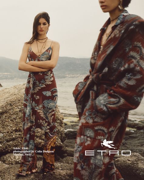 The Paisley print, a signature of Etro, weaves a narrative of elegance and cultural heritage, offering a bold yet sophisticated touch to the Fall Winter 2024 collection.

Photo: @colin_dodgson

#Etro #EtroFW24 Colin Dodgson, Ford Sport, Fall Winter 2024, Ford Models, Cultural Heritage, Winter 2024, 2024 Collection, Paisley Print, Paisley