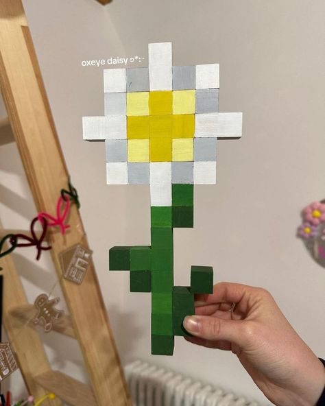 Grid Painting Canvases, Wooden Block Pixel Art, Minecraft Flower Decor, Minecraft Daisy, Minecraft Dandelion, Minecraft Flowers Pixel Art, Minecraft Home Decor, Minecraft Block Art, Minecraft Flowers