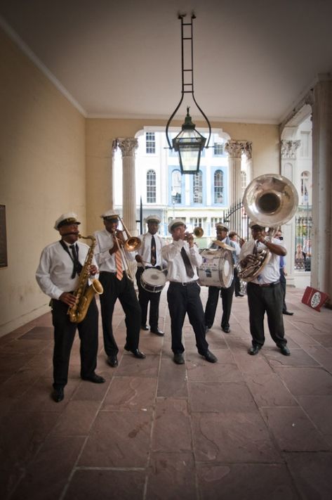 Wedding Guest Book Ideas, New Orleans Music, Nola Wedding, Louisiana Wedding, Music Jokes, Street Musician, One Note, Memorable Wedding, Jazz Band