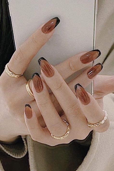 Brown Nails Black Tips, Brown Nails With Black Tip, Brown And Black French Tip Nails, Brown And Black Nail Designs, Black And Brown Nails Design, Black Brown Nails, Brown Black Nails, Brown And Black Nails, Black And Brown Nails