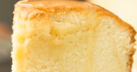 Blue Ribbon Pound Cake, Pineapple Pound Cake, Million Dollar Pound Cake, Classic Pound Cake, Old Fashioned Pound Cake, Pound Cake Recipes Easy, Butter Pound Cake, Pecan Cobbler, Sour Cream Pound Cake