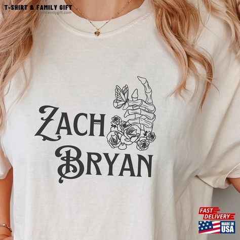 Zach Bryan Front And Back Printed T-Shirt Hoodie Unisex Check more at https://tshirtfamilygift.com/product/zach-bryan-front-and-back-printed-t-shirt-hoodie-unisex/ Etsy Inspiration, Zach Bryan, Tshirt Design, Family Shirts, Family Gifts, Print T Shirt, Hoodie Shirt, Tshirt Designs, Music