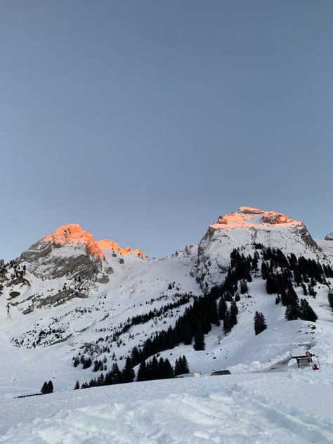 skiing in the alps france snow trip friends aesthetic The Alps Winter, France Skiing Aesthetic, Mountain Aesthetic Snow, Austria Skiing Aesthetic, Austrian Alps Aesthetic, Alps Aesthetic Winter, Winter Playlist Covers, Ski Season Aesthetic, Mountain Trip Aesthetic