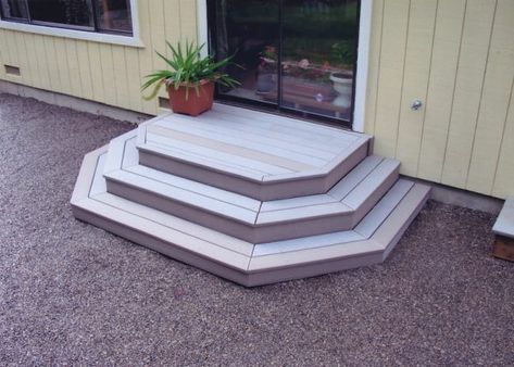 Beautiful and Affordable DIY Backyard Makeover Deck Stairs To Patio Transition, Front Door Decking, Porch Steps With Railing, Porch Steps With Landing, Steps With Railing, Steps To Patio, Porch Steps Ideas, Diy Backyard Makeover, Door Stairs