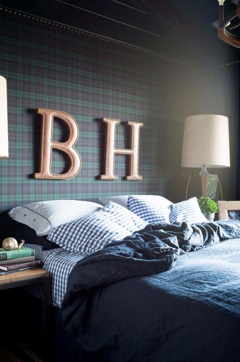 8 Experts Reveal Their No. 1 Way to Transform a Room via @mydomaine Gingham Sheets, Rustic Log Cabin, Plaid Wallpaper, Bedroom Decorating Ideas, Bedroom Decorating, Mountain Cabin, Bedroom Paint, Boy's Bedroom, Plaid Fabric