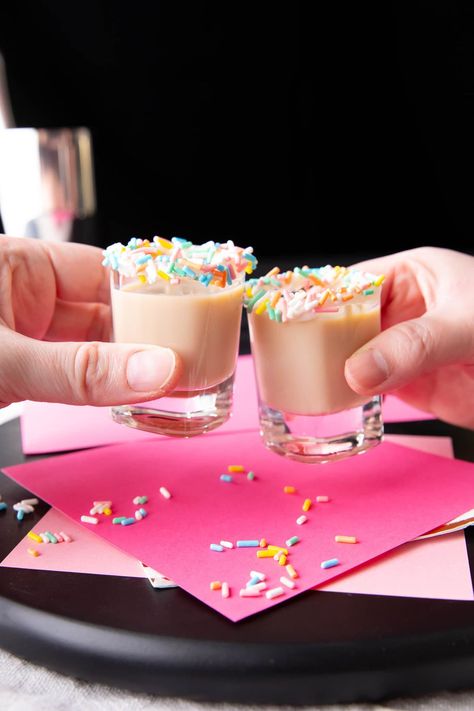 Birthday Cake Shots from Beaming Baker. Creamy, sweet, and just like birthday cake—this tasty Birthday Cake shot is everything you need to celebrate your big day! Birthday Cake Shots, Beaming Baker, Cake Shot, Cake Vodka, Sprinkles Birthday Cake, Cake Shots, Vanilla Birthday Cake, Fancy Sprinkles, Birthday Drinks