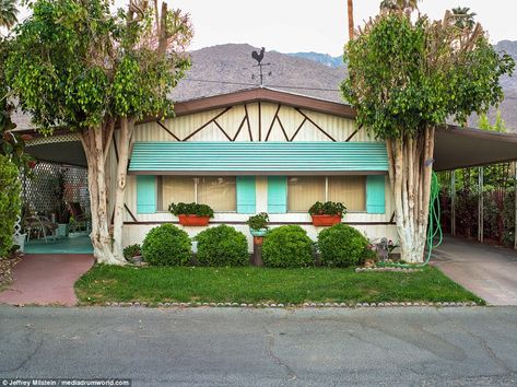 Palm Springs Trailer Park, 1950s Palm Springs, Palm Springs Mid Century Modern Society6, Palm Springs Architecture Exterior, Palm Springs Architecture Mid Century Modern, Mid Century Palm Springs, Modern Mobile Homes, Palm Springs Architecture, O’donnell House Palm Springs