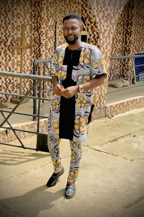 Ankara Styles For Men 2024, African Wear Styles For Men, African Men Fashion, African Men, African Wear, Ankara Styles, Shirts For Men, Ankara, Men Fashion