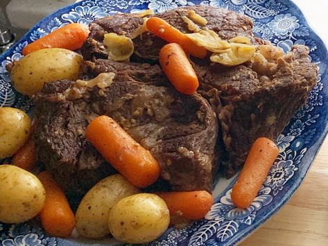 Stovetop Pot Roast, Stove Top Pot Roast, Vinegar Onions, Brown Gravy Packet, Beef Shoulder Roast, Ranch Dressing Packet, Balsamic Pot Roast, Potato Man, Roasted Potatoes And Carrots