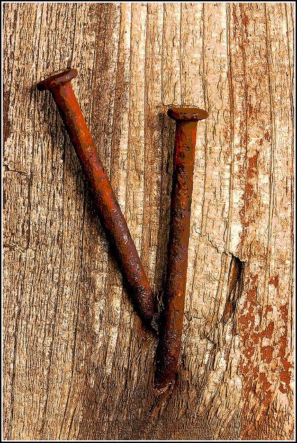 Rustic Rusty Aesthetic, Rust Aesthetic, Rusty Nails, Rust Never Sleeps, Alphabet Photography, Rusty Nail, Nail Drawing, Rust In Peace, Barn Painting