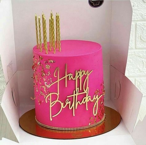 29 Th Birthday Cake, Hot Pink 18th Birthday Cake, Bright Pink Birthday Cake, 30th Birthday Pink Theme, 40 Cake Ideas, 30th Birthday Cake Pink, Pink 40th Birthday Cake, Birthday Cake 2024, 34 Birthday Cake