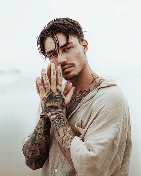 60.8k Likes, 263 Comments - JOHNNY EDLIΠD † (@johnnyedlind) on Instagram: “- did you know that apparently space smells like seared steak” Hairstyle Mens, Johnny Edlind, Tato Flash, Were Open, Men Linen Shirt, Seared Steak, Portrait Photography Men, D Angelo, Men Photoshoot