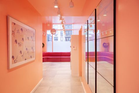 Tour a Funky Fitness Studio Inspired by the ’80s Peach Aesthetic Color, Office Room Makeover, Peach Interior Design, Living Room Midcentury, Home Gym Interior, Colorful Kitchen Design, Tiny Home Gym, 80s Fitness, Peach Interior