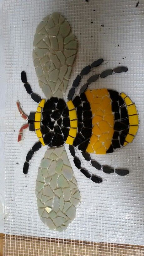 Mosaic Art Diy, Mosaic Rocks, Mosaic Stepping Stones, Mosaic Pots, Mosaic Flower Pots, Mosaic Animals, Mosaic Garden Art, Mosaic Birds, Mosaic Art Projects