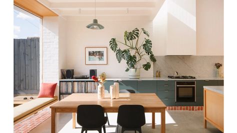 A Cheerful Brick Addition To A Melbourne Weatherboard Home Timber Window Frames, Nice Line, Brunswick House, Terrazzo Floors, Deco Lighting, Victorian Cottage, Victorian Terrace, Art Deco Lighting, Australian Homes