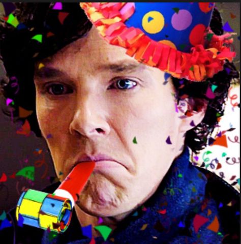 Sherlock birthday Sherlock Birthday, Sherlock Meme, The Reichenbach Fall, Vatican Cameos, Sherlock Fandom, Funny Meems, Sherlock Funny, Birthday Meme, Very Happy Birthday