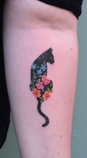 People Architecture, Tier Tattoo, Iris Tattoo, Black Cat Tattoos, Architecture Nature, Muster Tattoos, Cat Tattoos, Cat Tattoo Designs, Tiny Tattoo