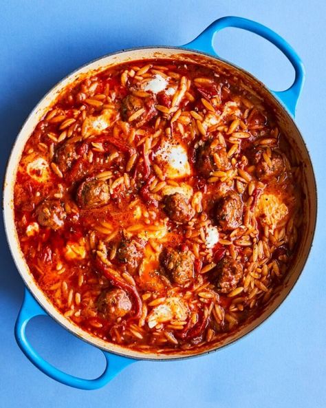 One-pot harissa meatball orzo - delicious. magazine Harissa Meatballs, Meatball Orzo, Winter Pasta Recipes, Winter Pasta, Harissa Recipes, Curry Stew, Quick Pasta Recipes, Mozzarella Recipes, Orzo Recipes