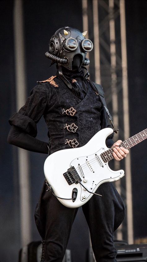 Ghost Metal Band, Ghost Album, Ghost Papa, Band Ghost, Ghost And Ghouls, Ghost Bc, Ghost Pictures, Masked Man, Weird Creatures