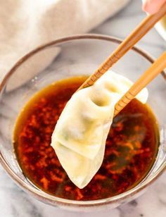 Dipping Sauce For Egg Rolls, Sauce For Egg Rolls, Chinese Seasoning, Asian Dipping Sauce Recipes, Bbq Dipping Sauce, Chicken Potstickers, Chinese Sauce, Dumpling Dipping Sauce, Dumpling Sauce