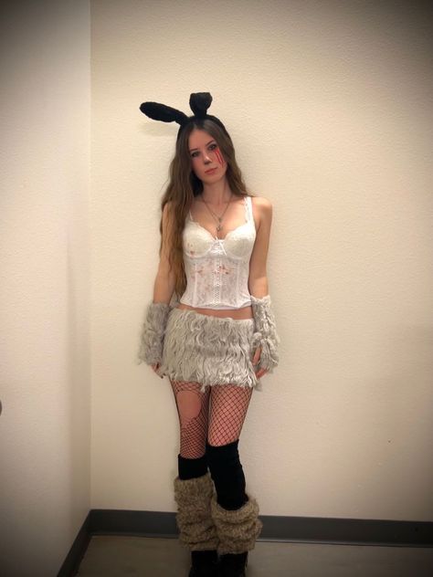 Frank The Rabbit Costume, Donnie Darko Costume Couple, Donny Darko Costume, Frank The Bunny Costume, 2014 Halloween Costumes, Donnie Darko Makeup, Donnie Darko Couple Costume, Frank Donnie Darko Costume, Donnie Darko Halloween Costume