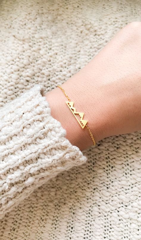 Mountain Bracelet, Hand Jewelry Rings, Gold Mountain, Mountain Ring, Mountain Jewelry, Mountain Necklace, Modern Womens Fashion, Wholesale Silver Jewelry, Sterling Silver Flowers