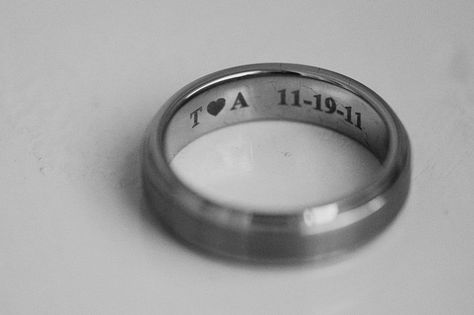 Wedding Rings Groom, Ring Inscription, خواتم خطوبة, Ring Engraving, Couple Ring Design, Groom And Bride, Engraving Ideas, Engraved Wedding Rings, Wedding Band Engraving