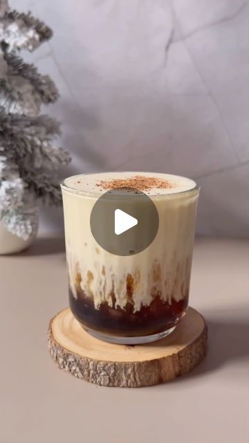 Ruth Ann on Instagram: "Eggnog White Russian 🎄

How to make at home—

Inspire favorite glassware add
2 oz coffee liqueur 
2 oz vodka
Eggnog (I frothed mine)
Top with nutmeg 
ENJOY! #eggnog #christmas" Eggnog White Russian, Pineapple Water Recipe, Holidays Drinks, Holiday Cider, Xmas Cocktails, Eggnog Cocktail, Eggnog Drinks, Pineapple Water, Batch Cocktails