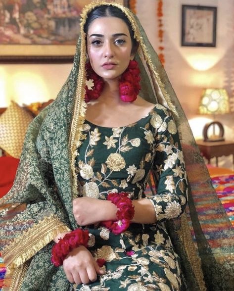 Pakistani Mehndi Dress, Mehndi Outfit, Bridal Mehndi Dresses, Mehndi Dress, Function Dresses, Mehendi Outfits, Desi Wedding Dresses, Pakistani Wedding Outfits, Bridal Dress Fashion