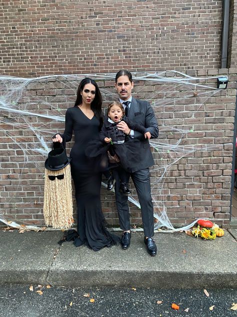 Interracial Family Halloween Costumes, Family Vampire Costume Halloween, Vampire And Bat Family Costume, Adam’s Family Couple Costume Diy, Family Of Three Costumes, Vampire Family Costume, Halloween Costumes Family Of Three, Halloween Ideas For Couples, Halloween Ideas Costumes Women