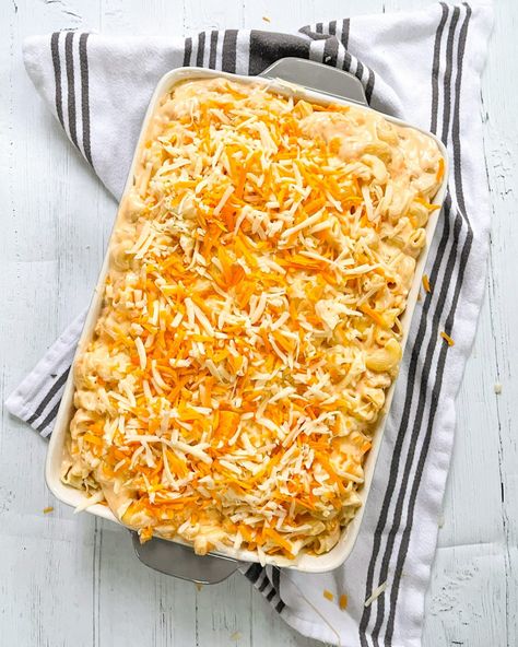 This is my indulgent mac and cheese--the not counting calories, creamy and cheesy, holiday mac and cheese. I serve this for special occasions, celebrations, barbecues, and potlucks and it is always the meal I bring to loved ones who need extra love. This viral tiktok mac and cheese is the creamiest and tastiest mac and cheese you'll ever have; it's a family recipe that is my go-to for a reason. Tik Tok Mac And Cheese, Light Mac And Cheese, Holiday Mac And Cheese, Tiktok Mac And Cheese, Tasty Mac And Cheese, Cooking Thanksgiving Dinner, Healthy Pasta Dishes, Crushed Potatoes, Thanksgiving Food Sides