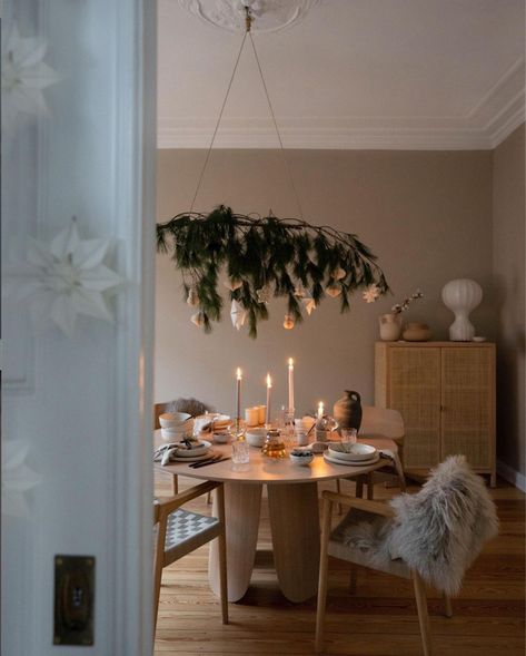 Christmas Interiors, Christmas Mood, Scandinavian Home, Scandinavian Interior, Deco Table, Scandinavian Christmas, Christmas Aesthetic, Christmas Deco, My New Room