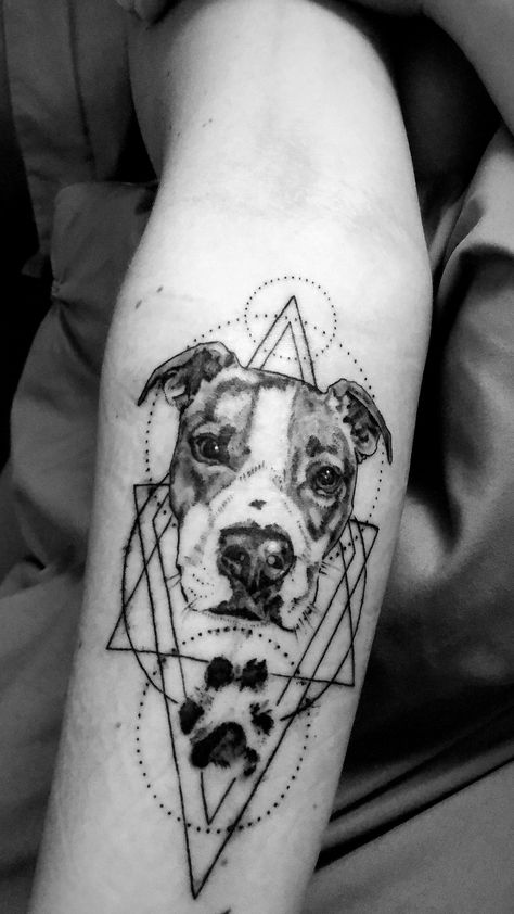 Geometric Paw Print Tattoo, Pitbull Tattoo For Women, Dog Tattoo Sleeve, Staffy Tattoos, Pitbull Tattoo Ideas, Tattoo Dog Paw, Pit Bull Tattoo, Unique Dog Tattoo, Pitbull Tattoos