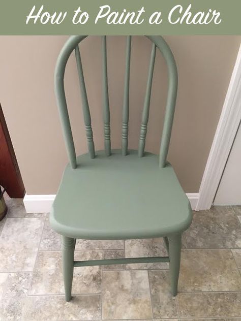 Paint Old Chairs, Paint A Chair, Painting Chairs Ideas, Diy Wood Chair Makeover, Paint Chairs Diy, How To Paint A Chair, Diy Old Chair Makeover, Painted Kitchen Chairs Ideas, Pine Chairs Makeover