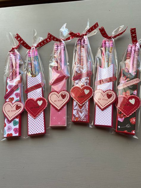 Excited to share this item from my #etsy shop: Package of 3 Valentine’s Day Pencil Treats with Pencils included, Valentine Party Favors, School Treats, Classroom , Gifts, Happy Holidays Valentine Gift Bags For Kids, Valentine’s Day Goodie Bags For Kids, Valentine’s Day Classroom Gifts, Valentine Treat Boxes Ideas, Elementary Valentines, Valentine Candy Hearts, Valentine Party Favors, Valentine Favors, Valentines Gift Bags